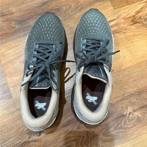 Brooks Saturdays Collaboration worn once sold out